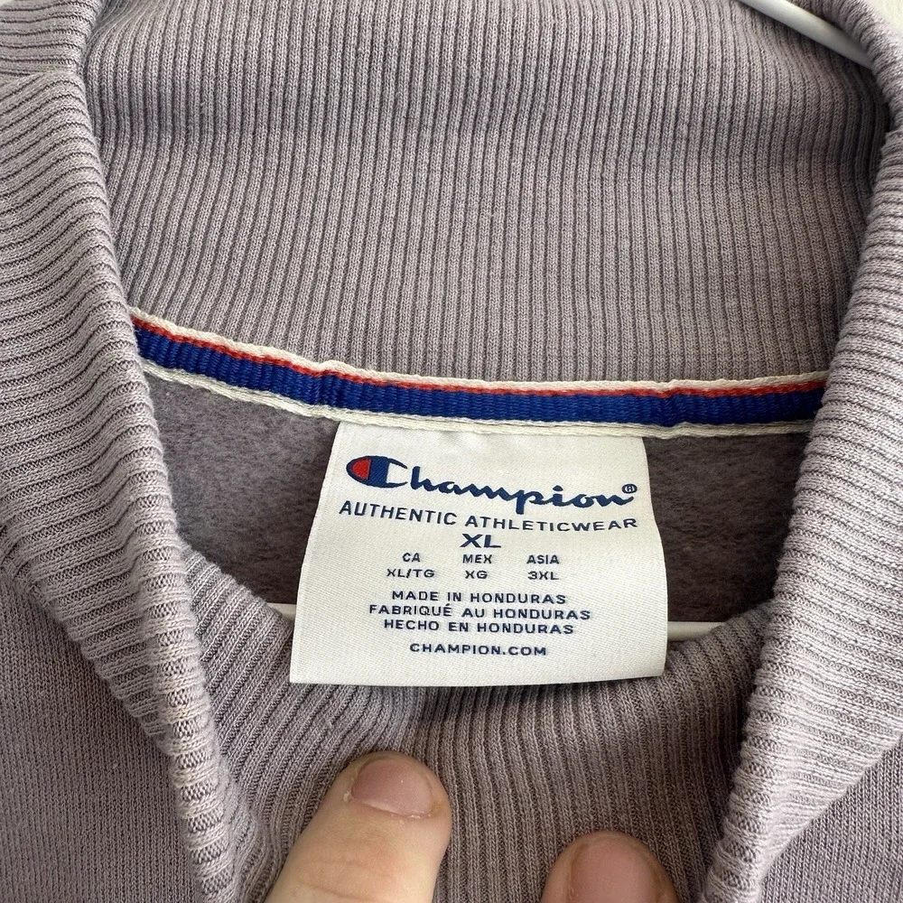 Champion Sweatshirt Womens Size XLPurple Turtle Neck Long Sleeve Embroidered - Picture 4 of 7